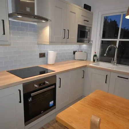 Delightful Cottage In Sandwich - One Bedroom Exterior photo