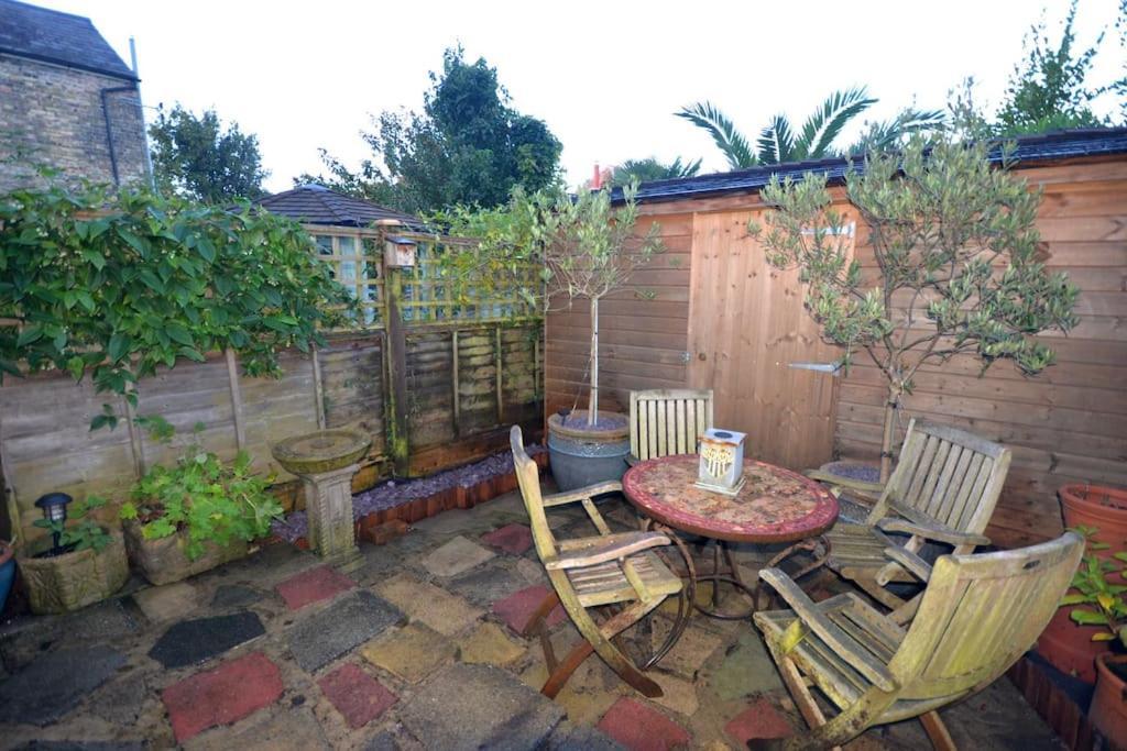 Holiday home Delightful In - One Bedroom Sandwich